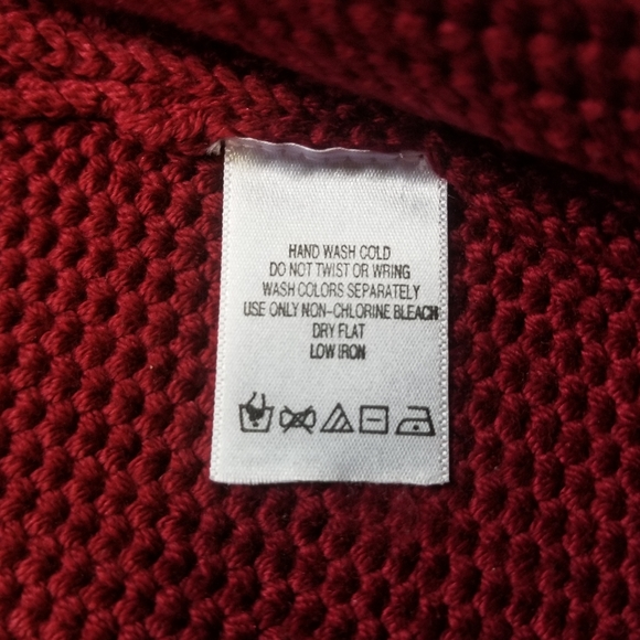 Chadwicks Acrylic Fringe Womens Knit Med Button Front  Cardigan Sweater Deep Red - Picture 5 of 9